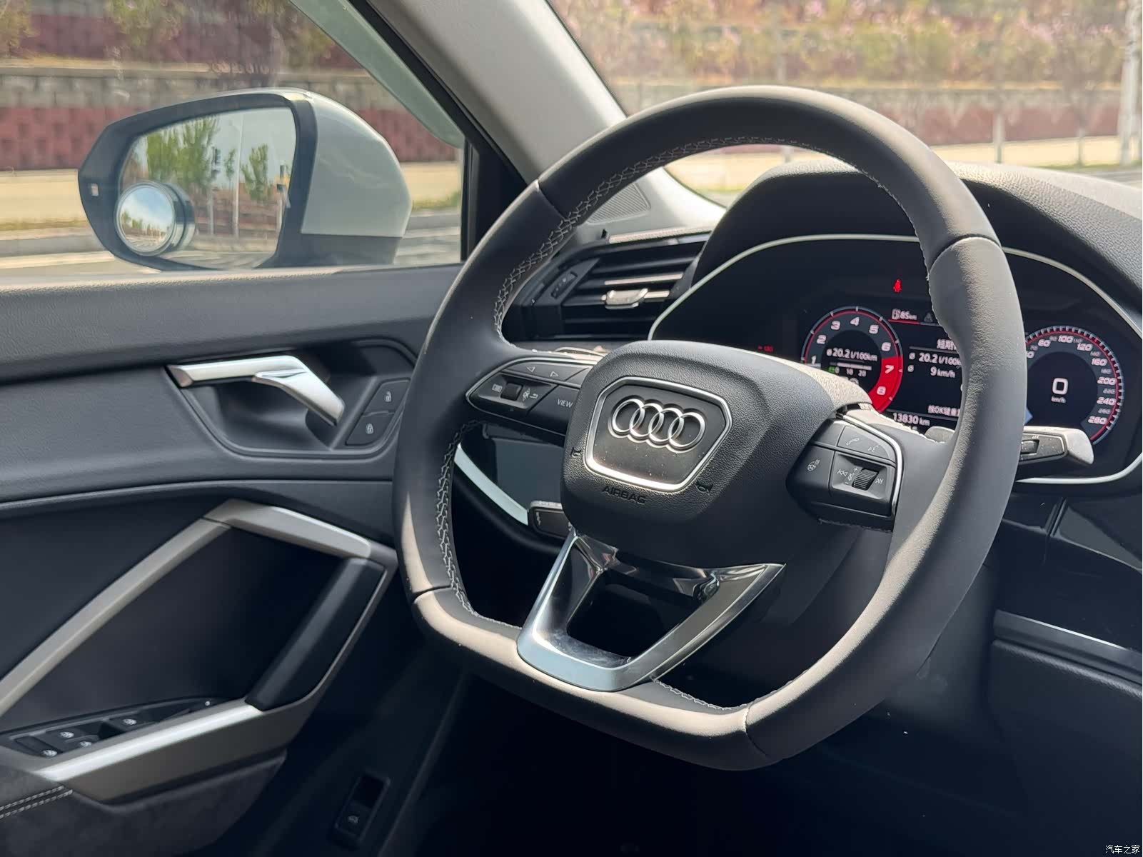 Audi Q3, 2022 14