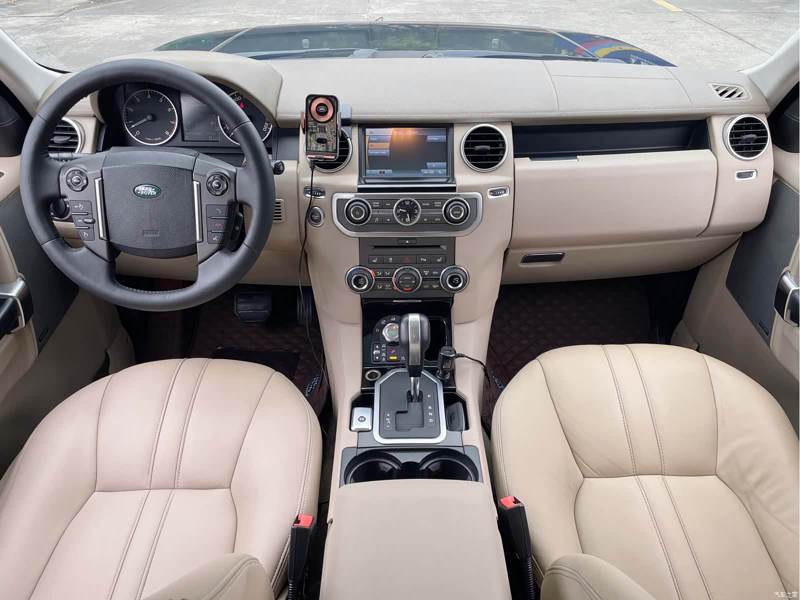 Land Rover Discovery, 2011 6