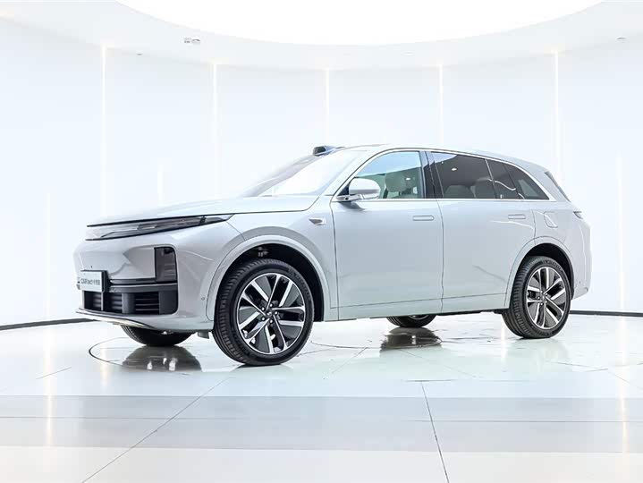Li Auto L7 Ultra 2024
