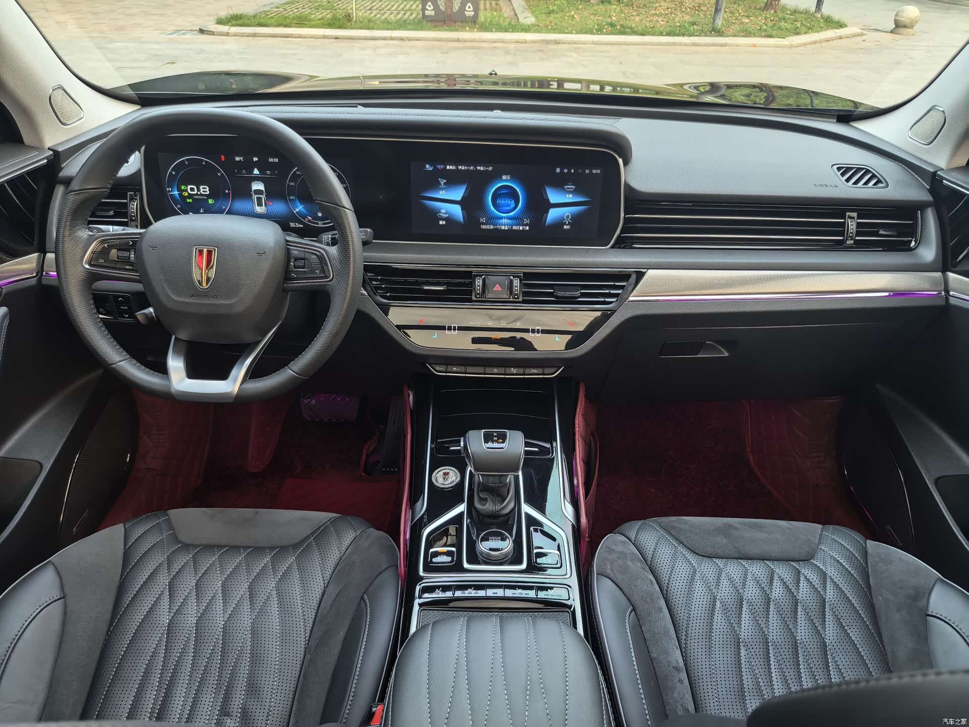 Hongqi HS5, 2022 11
