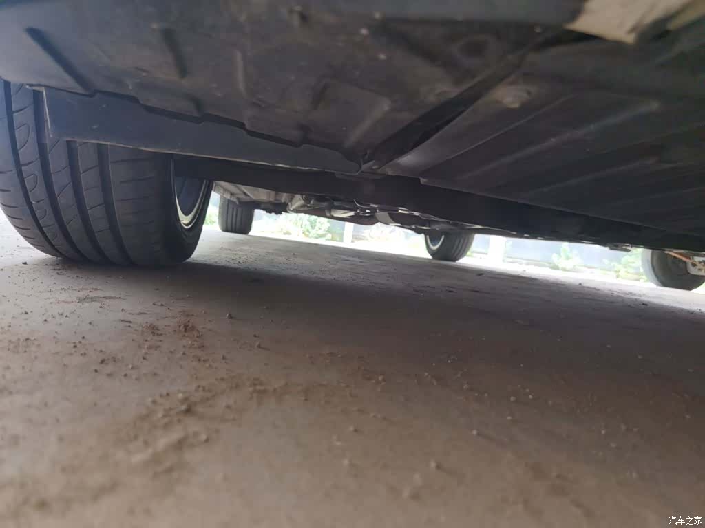 BAIC D50, 2018 15