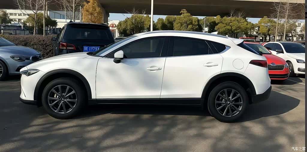 Mazda CX-4, 2019 3