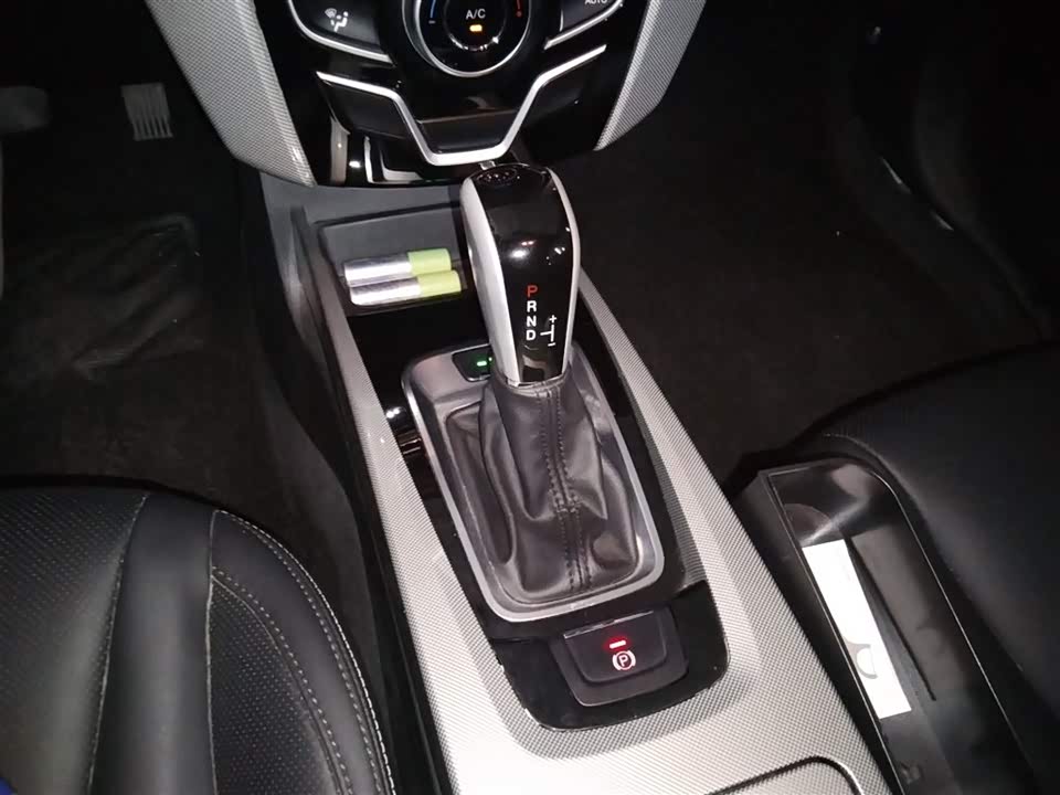 Luxgen Excellent 6 SUV