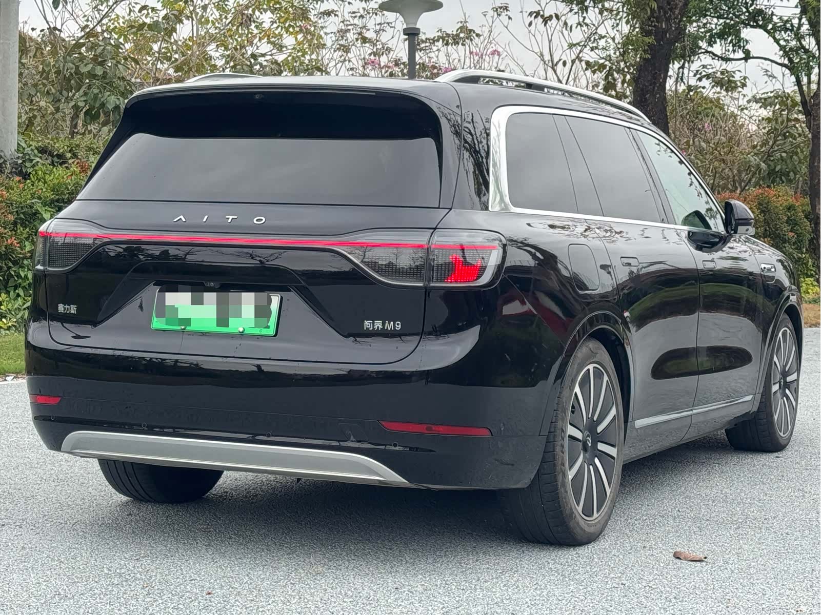 AITO M9, 2025 4