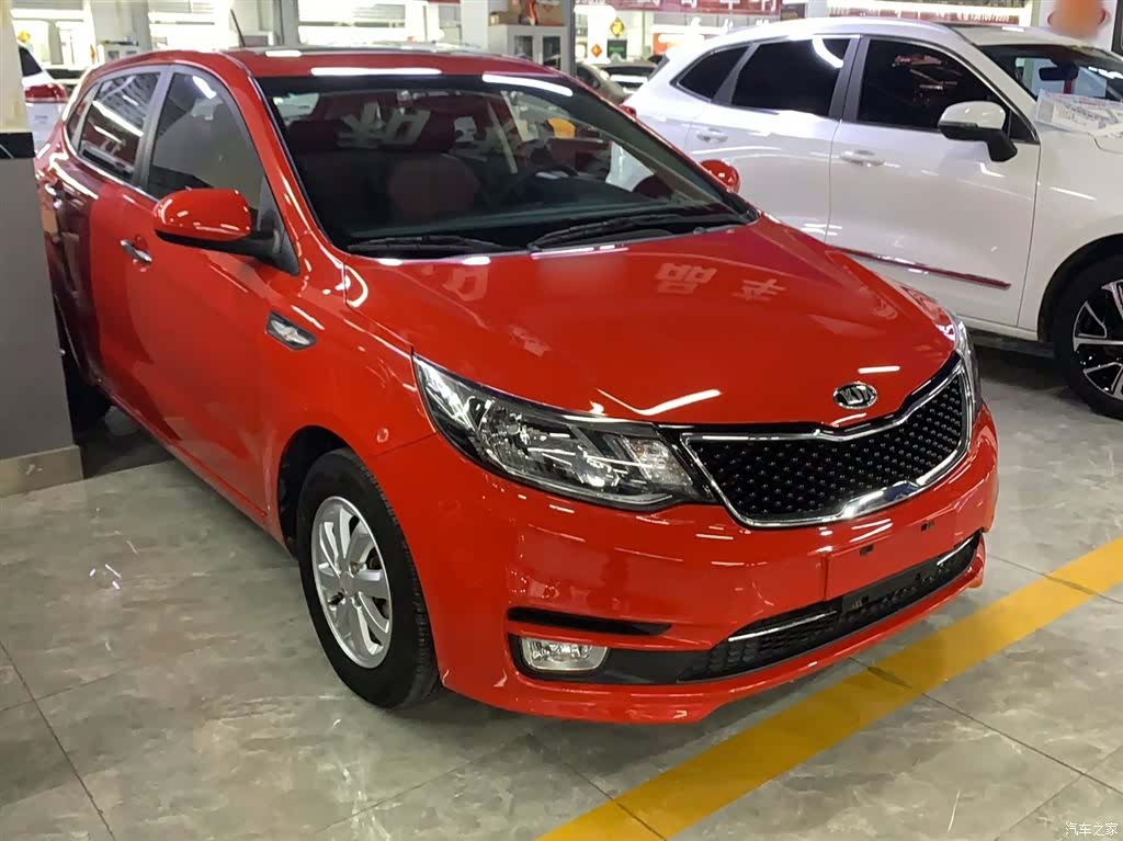 Kia K2, 2015 4