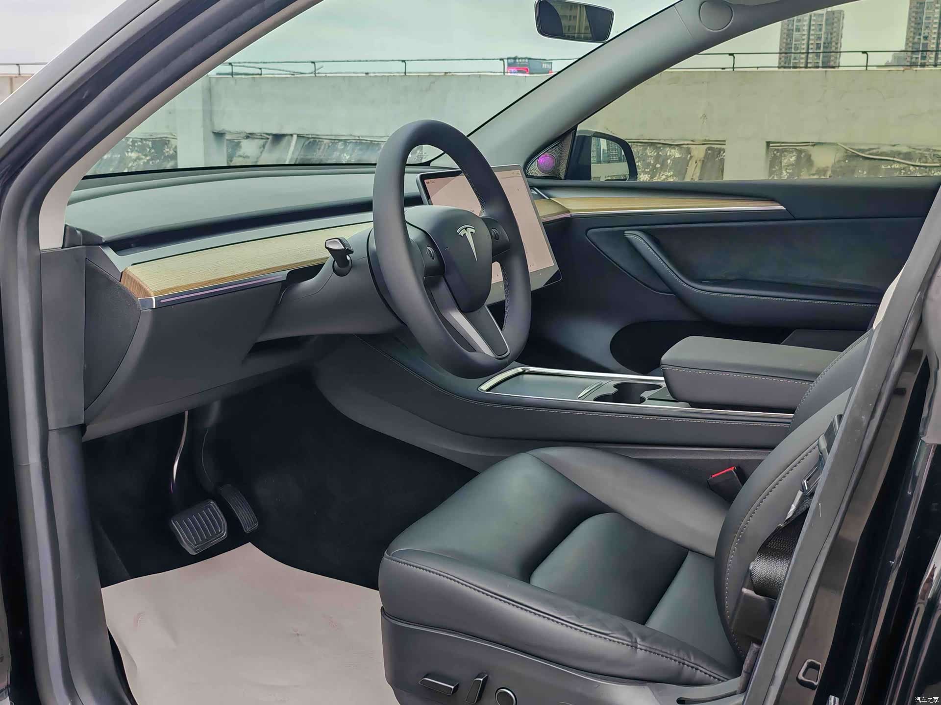 Tesla Model Y, 2022 8