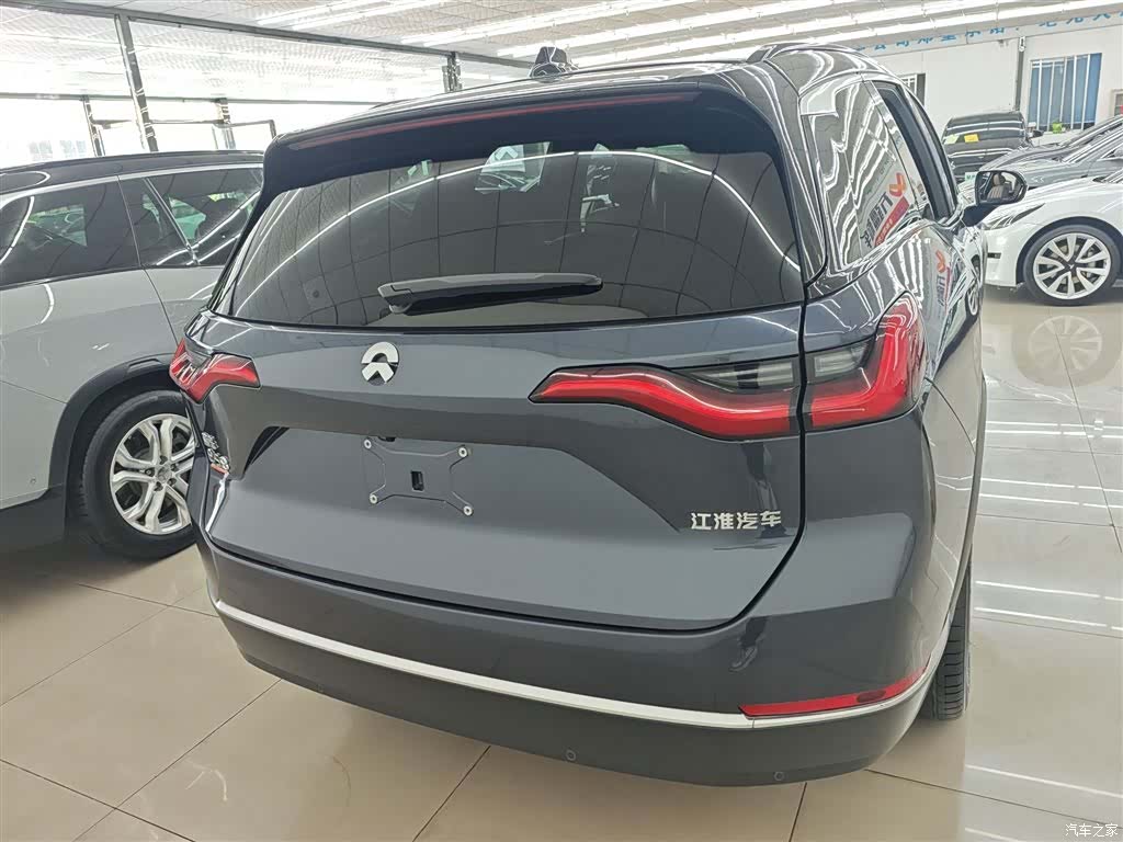 NIO ES8, 2022 21