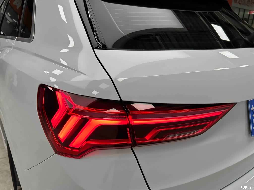 Audi Q3, 2023 19