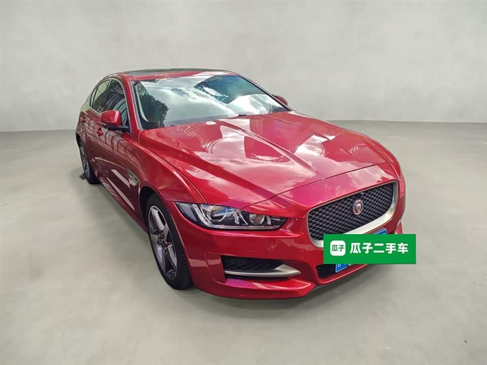 Jaguar XE