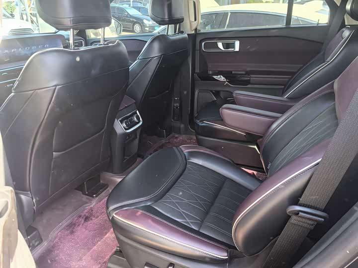 Ford Explorer, 2023 года фото 11