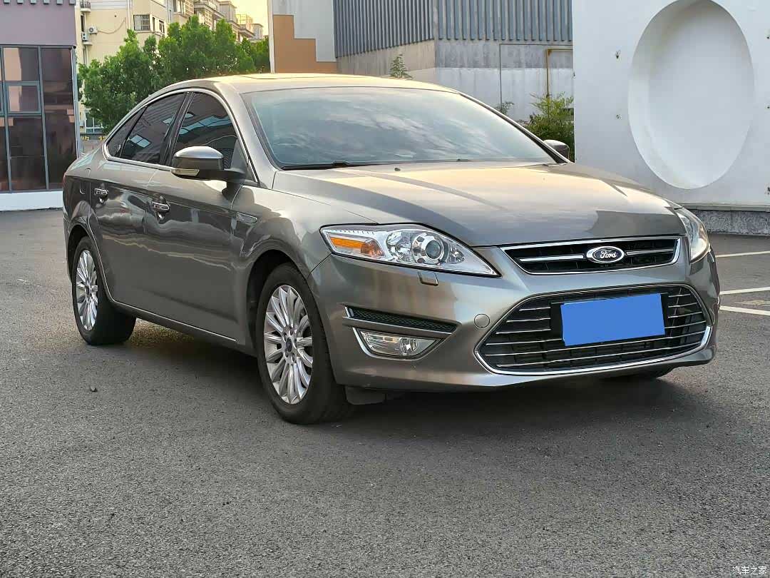 Ford Mondeo, 2012 3
