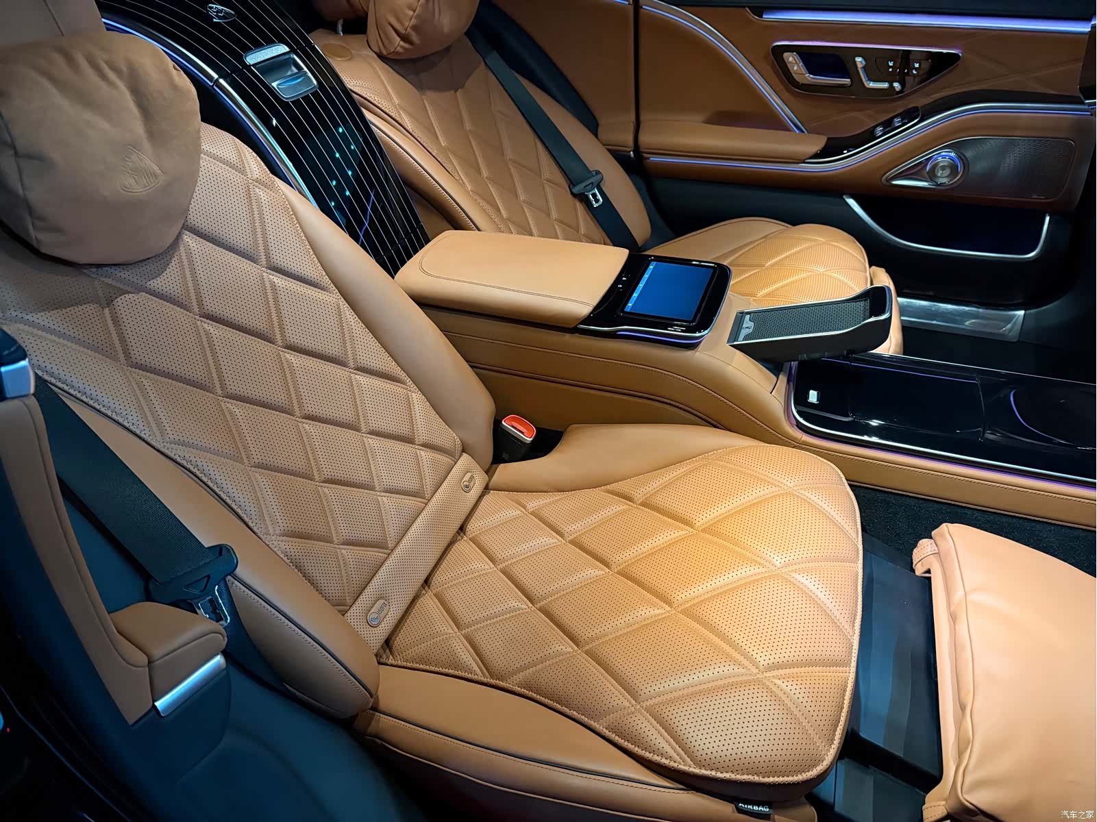 Maybach S-Class, 2023 39