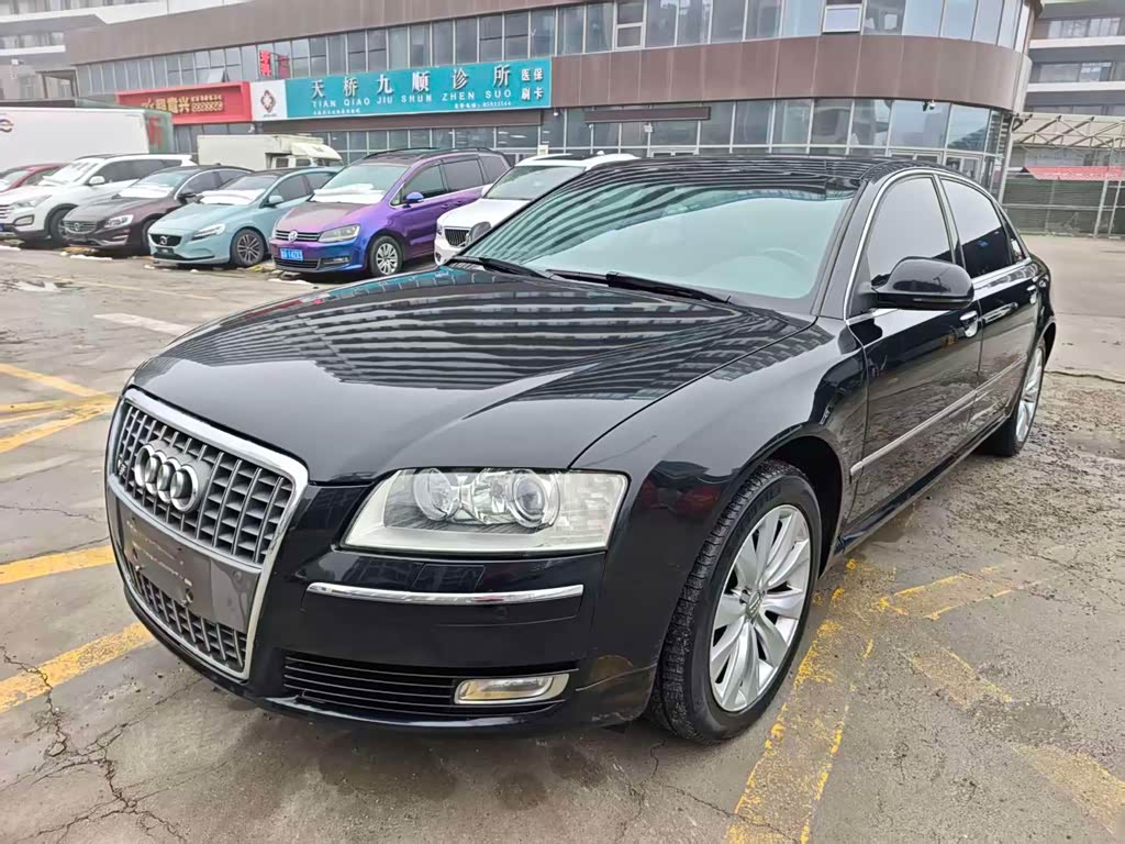 Audi A8
