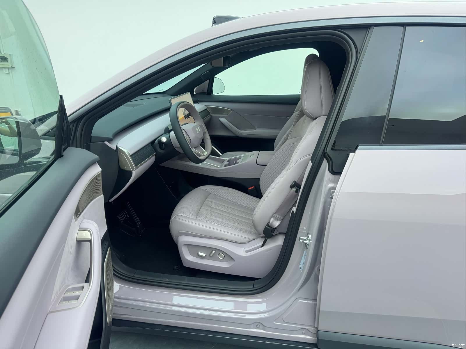 NIO L60, 2025 6