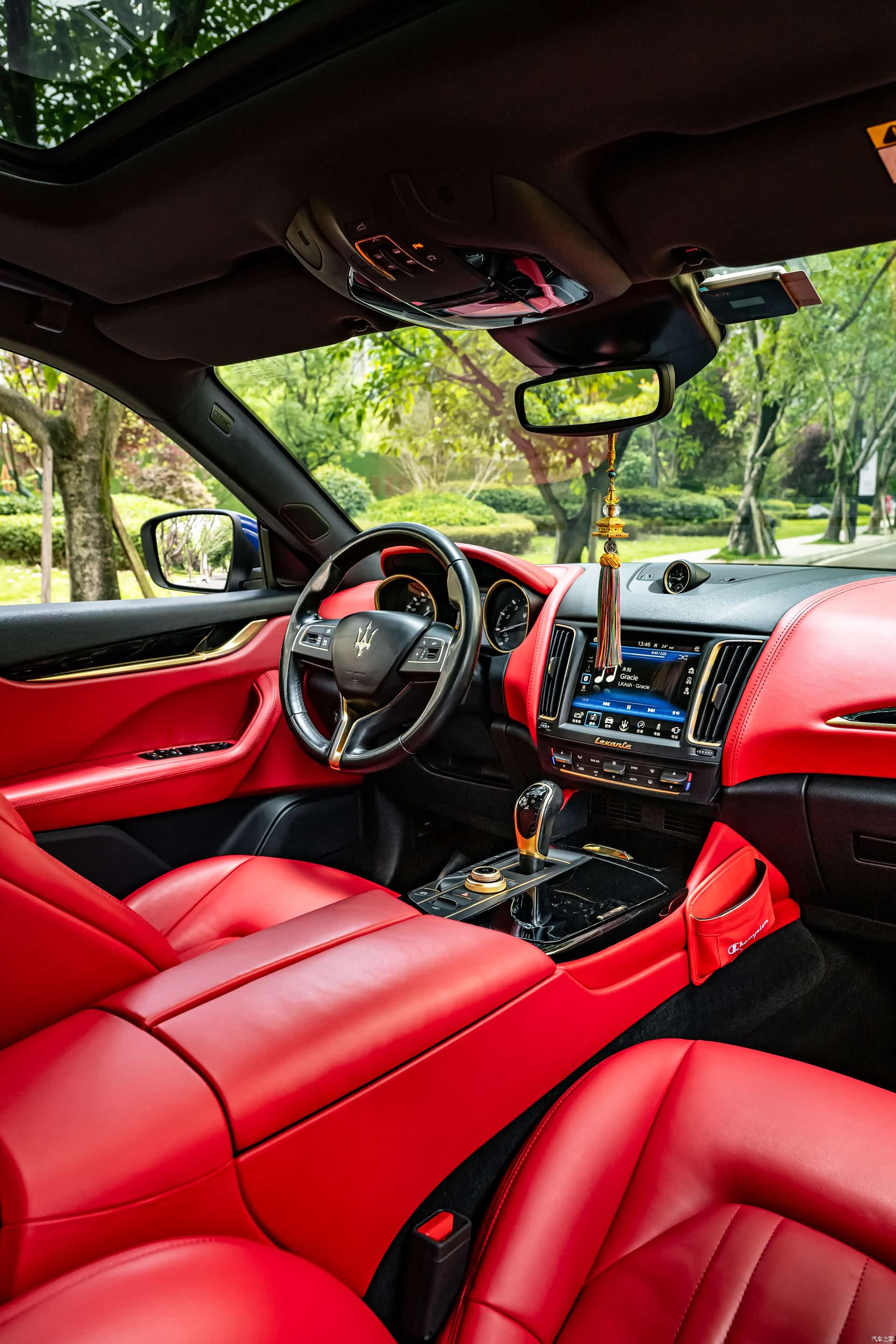 Maserati Levante, 2018 8