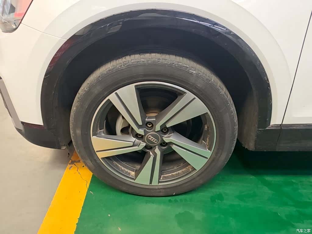 Audi Q2L, 2021 23