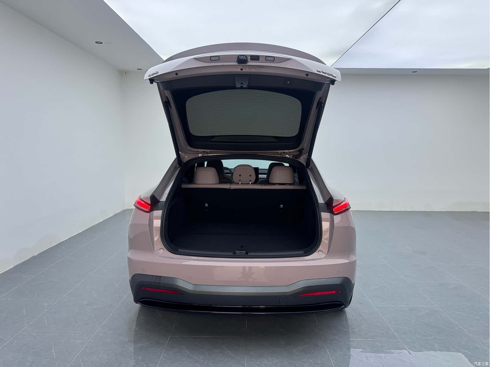NIO L60, 2025 13