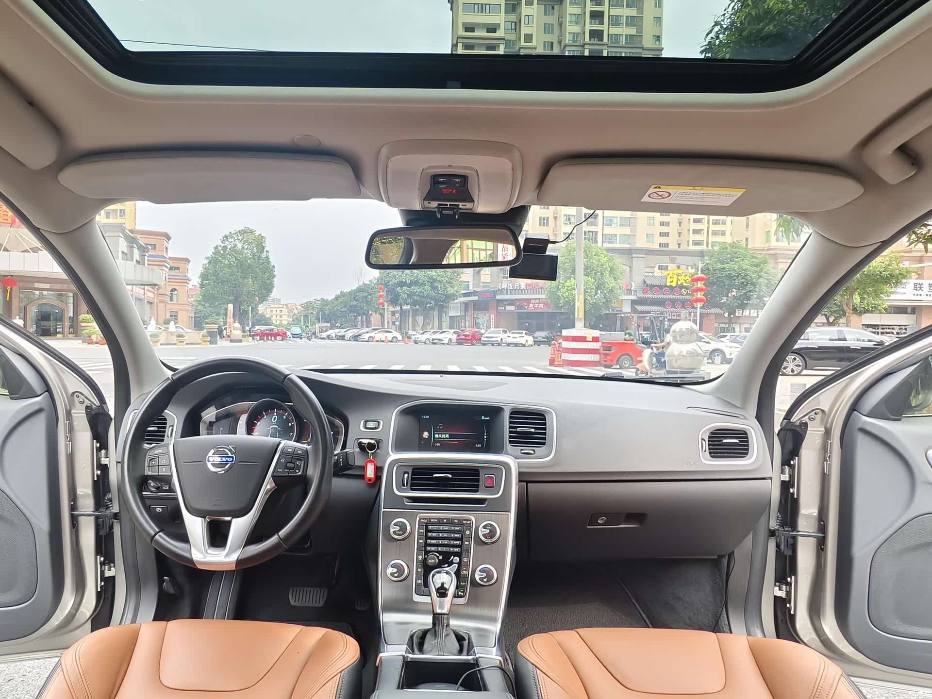 Volvo S60, 2015 6