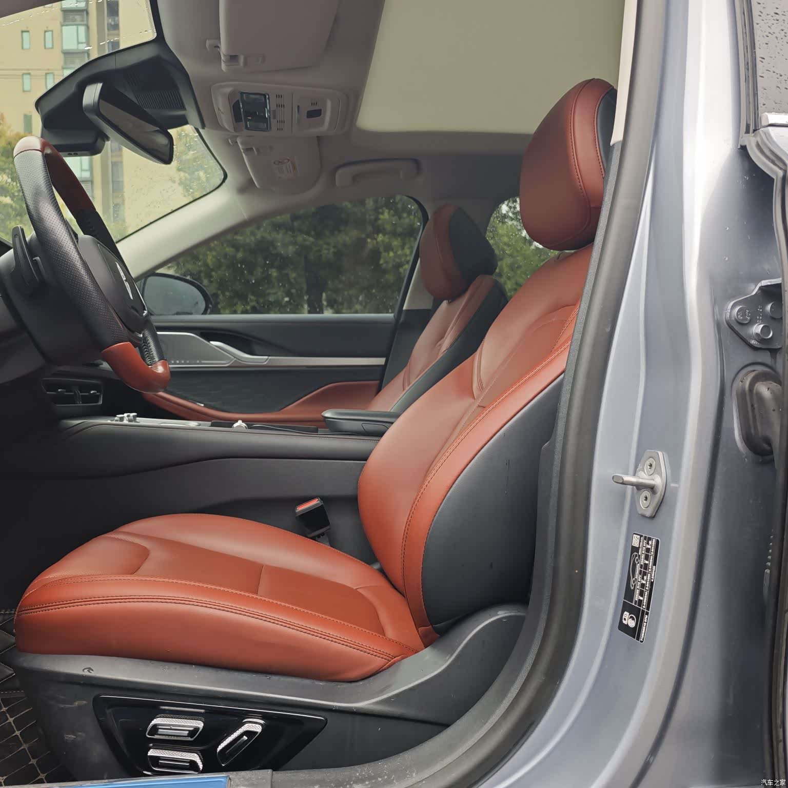Lincoln Z, 2023 10