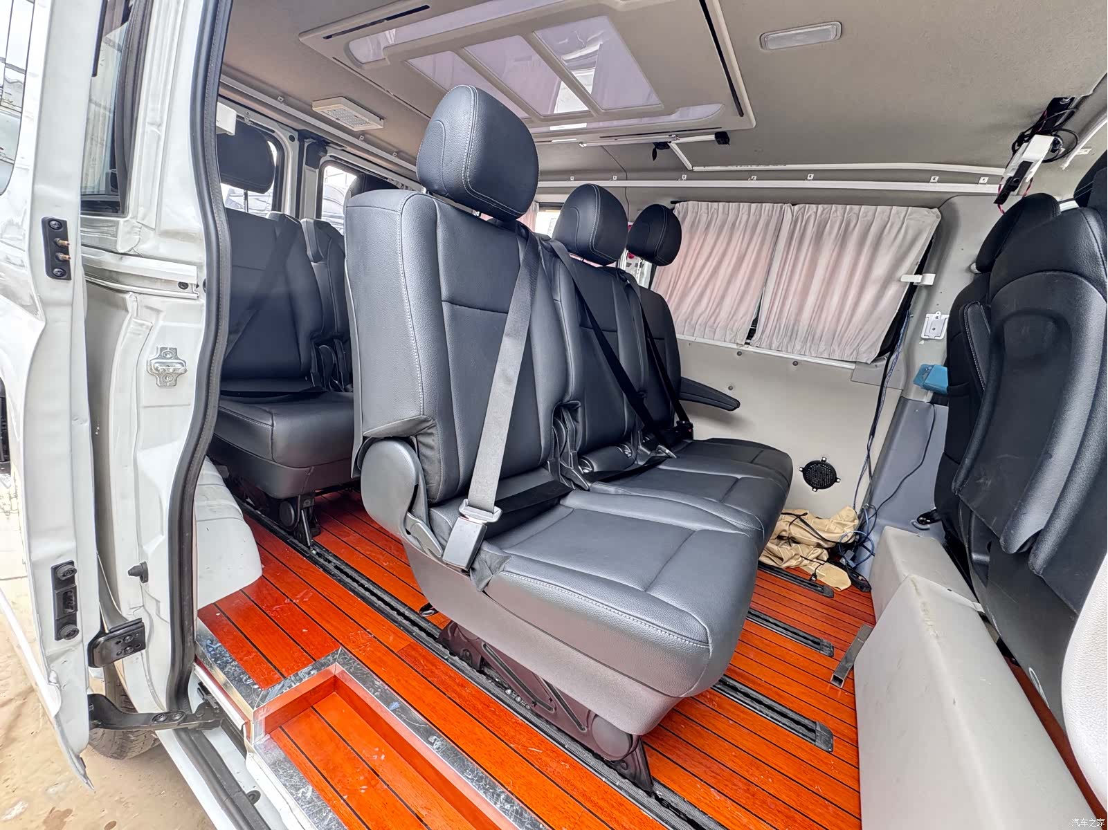 Maxus V80, 2020 14