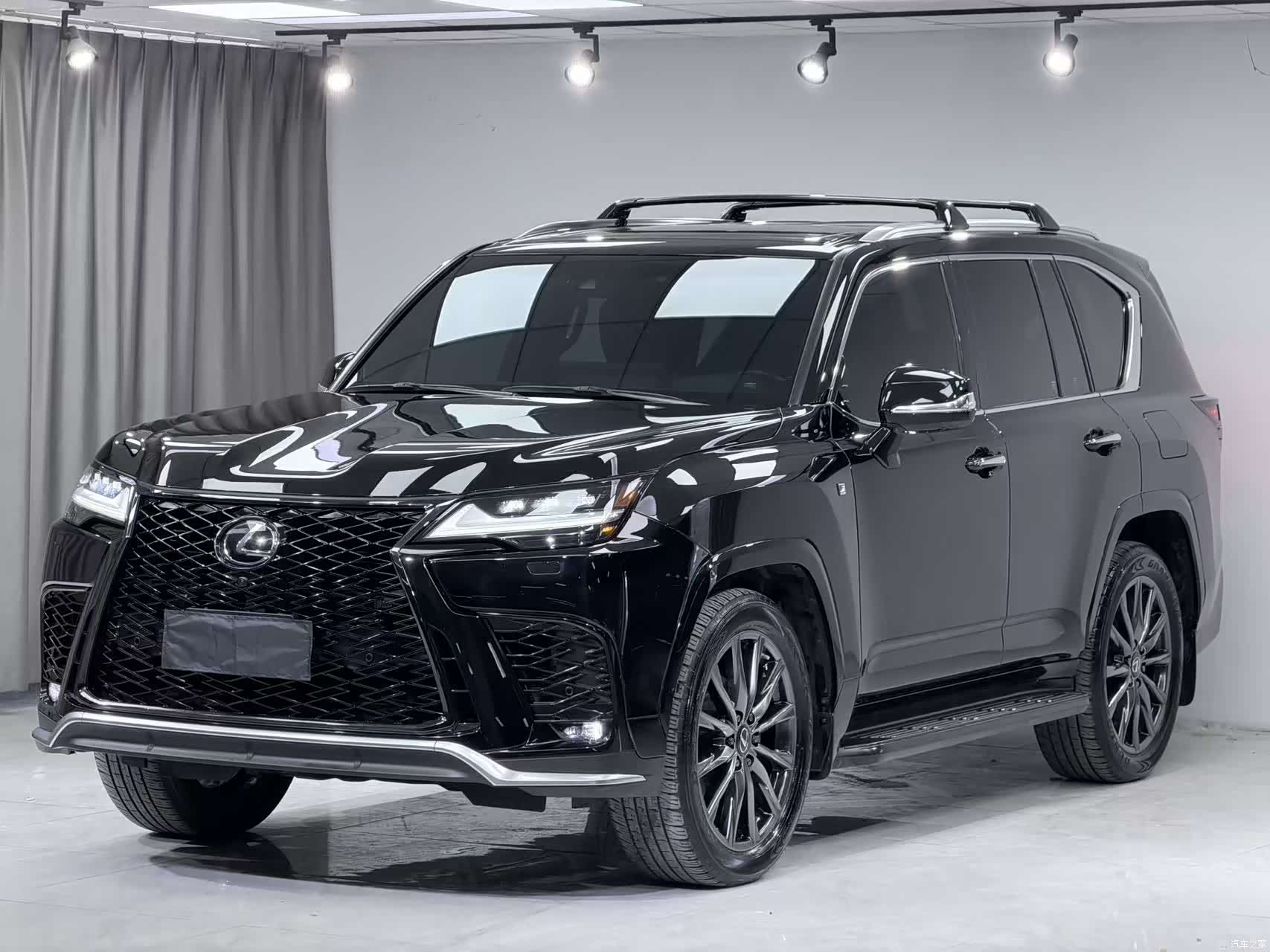 Lexus LX, 2024 2