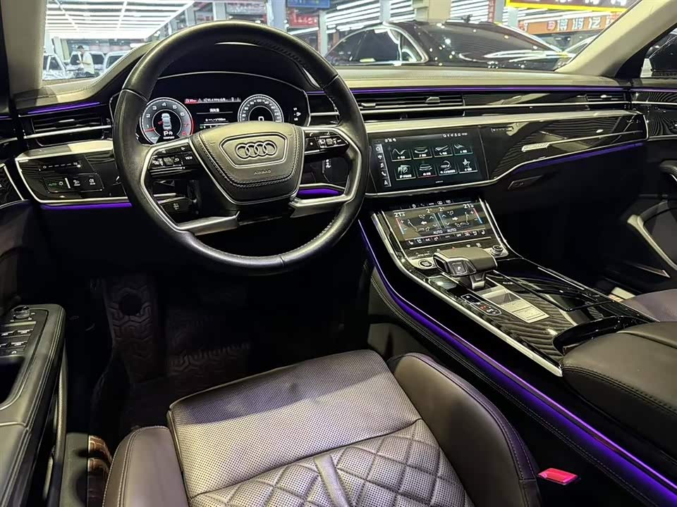 Audi A8 Audi A8