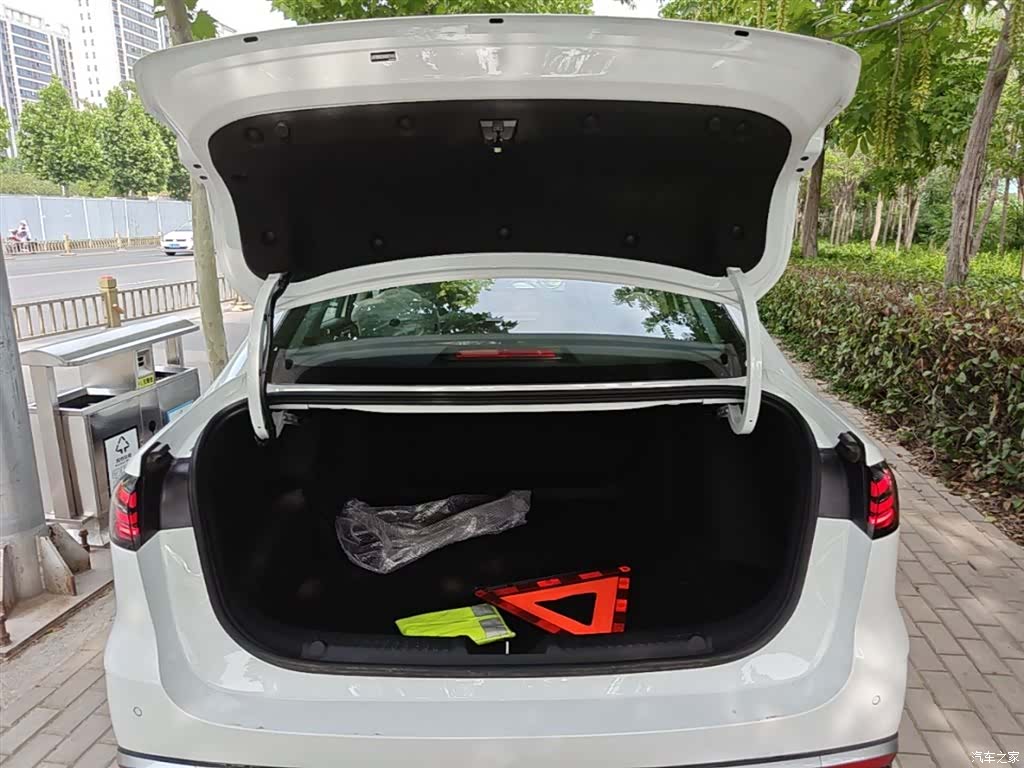Geely 6, 2026 19
