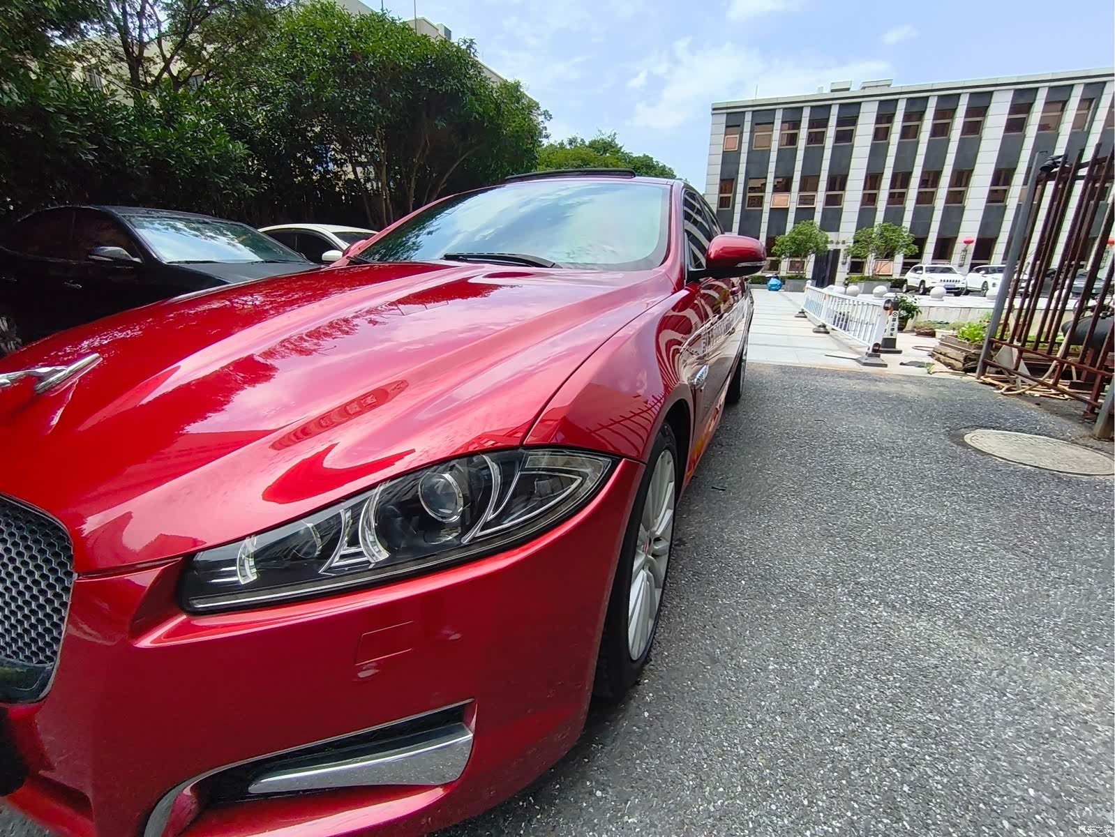 Jaguar XF, 2014 9
