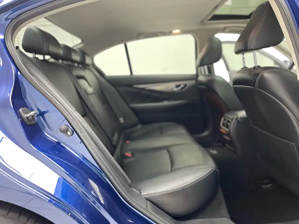 Infiniti Q50L Infiniti Q50L