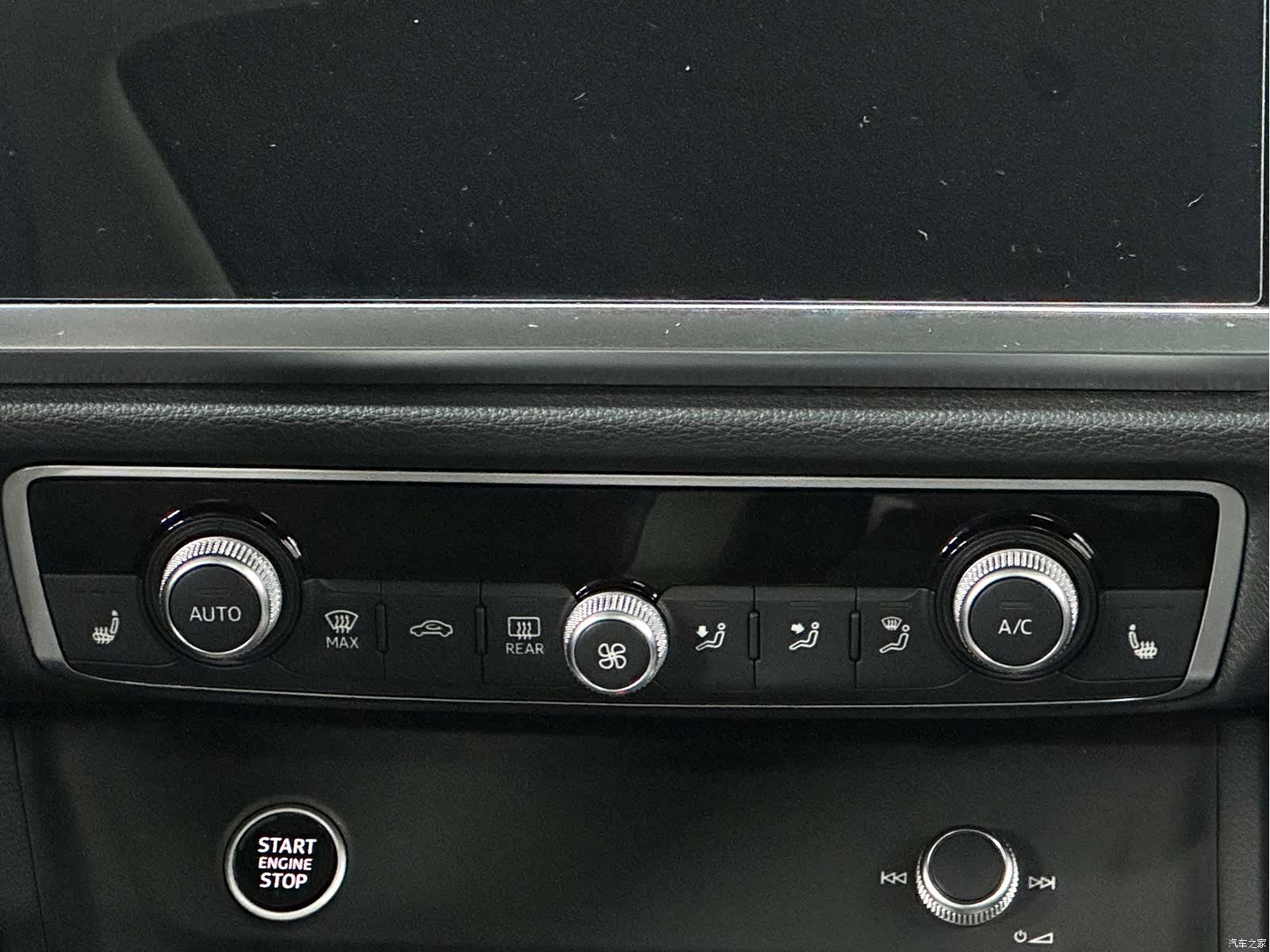 Audi Q3, 2023 17
