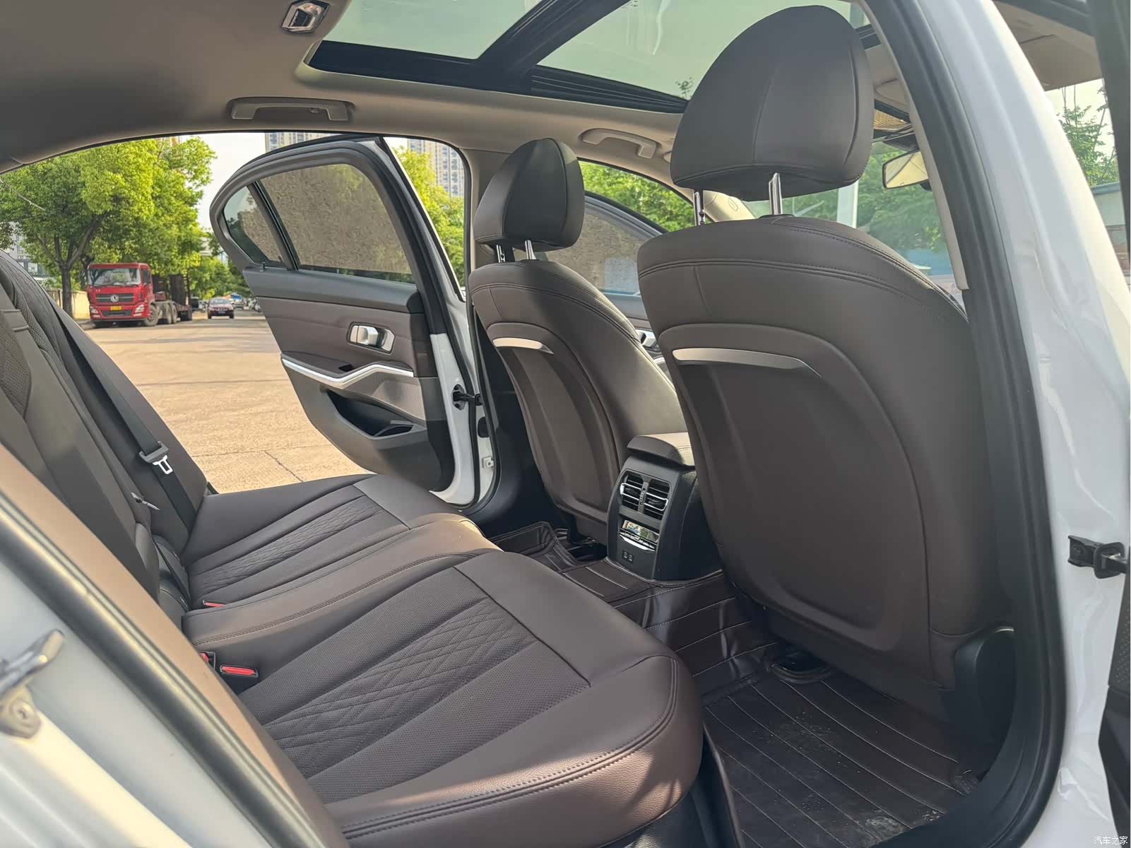 BMW i3, 2024 12