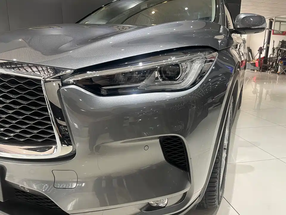 Infiniti QX50
