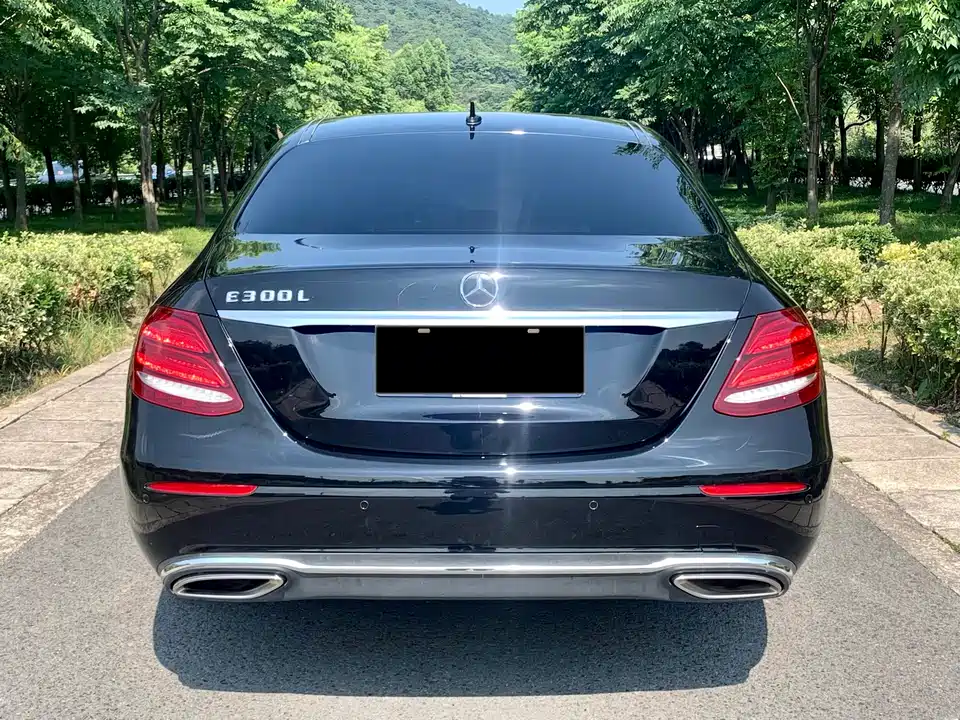Mercedes-Benz E-class Mercedes-Benz E-class