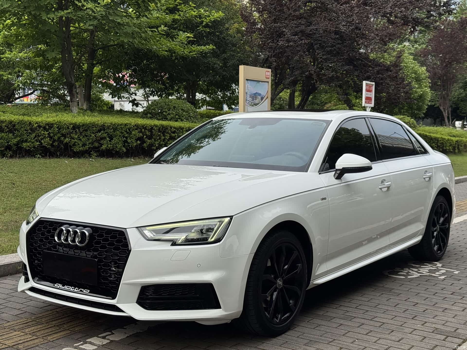 Audi A4L, 2018 1