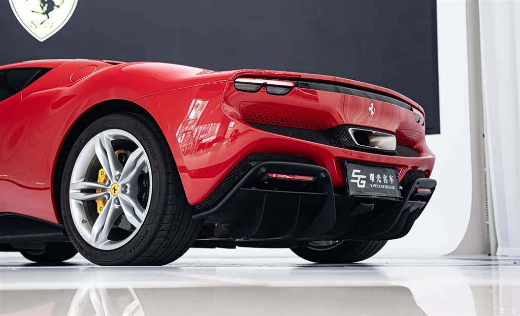 Ferrari 296, 2024 16
