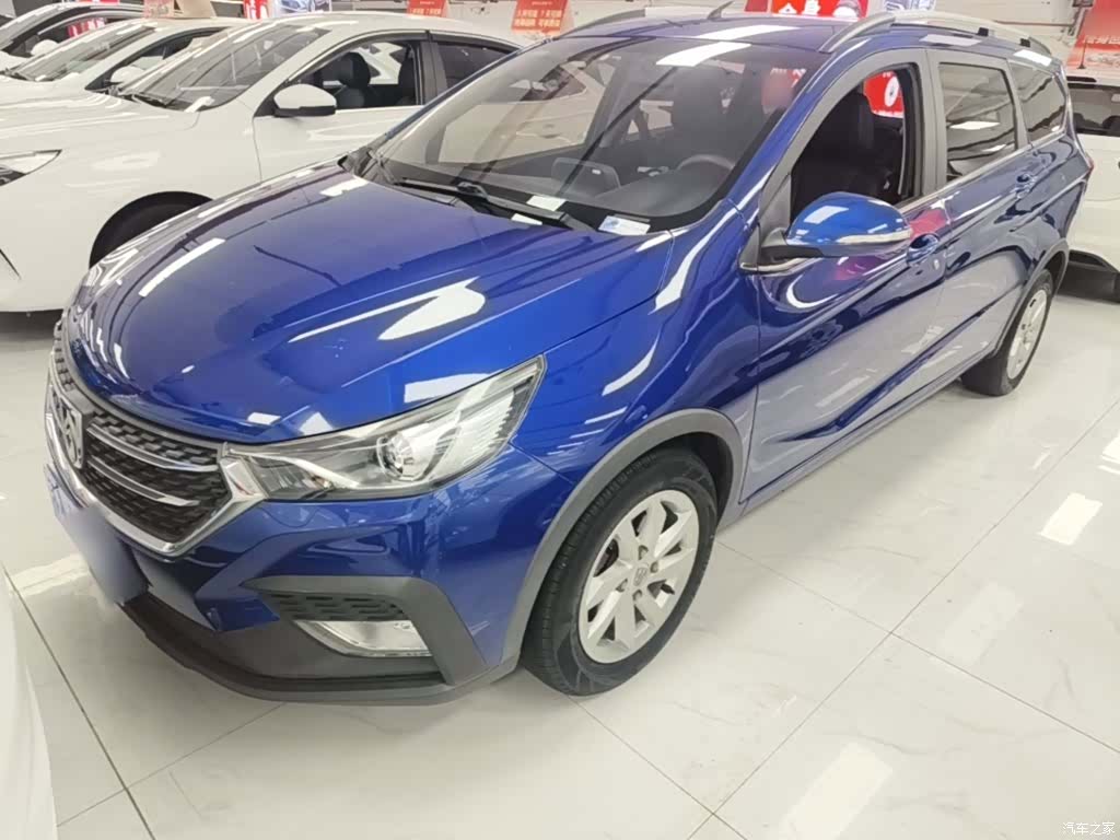 Wuling 310W, 2018 2