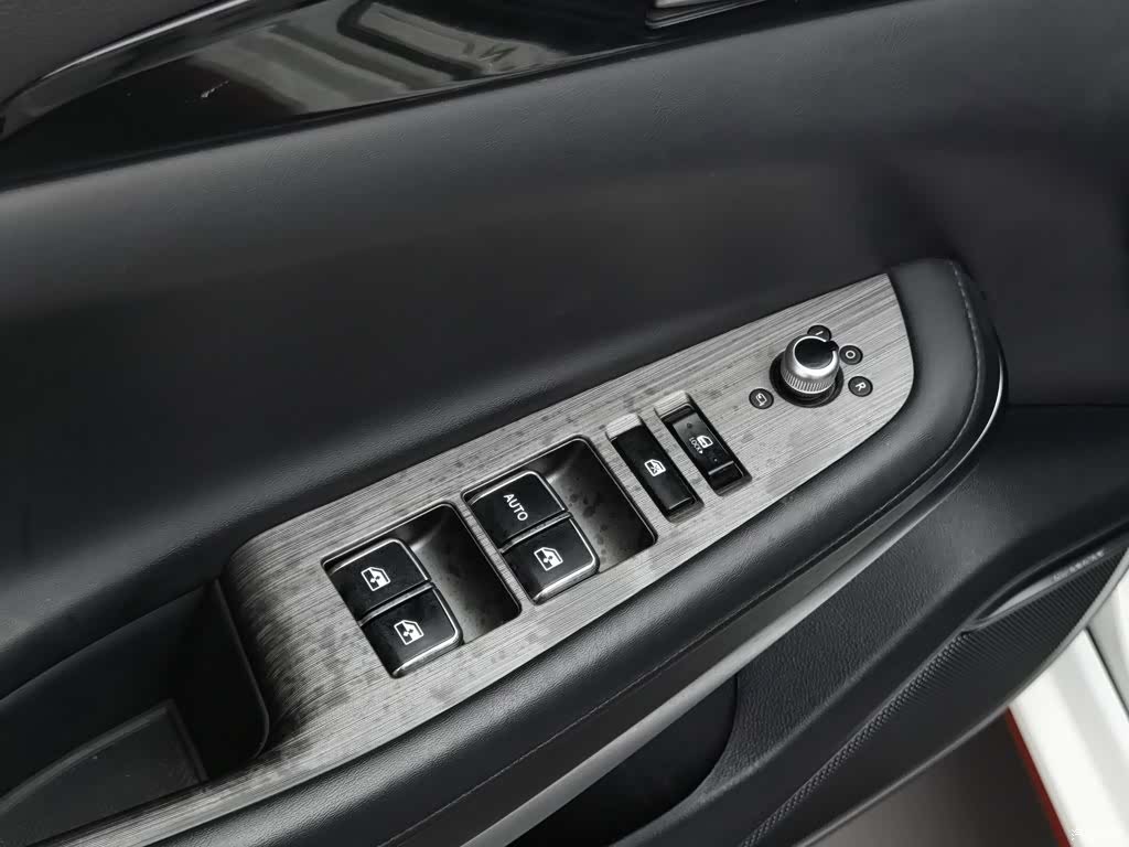 Changan CC, 2020 9
