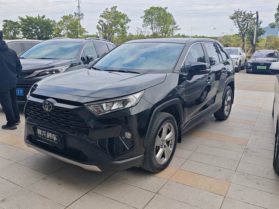 Toyota RAV4 Rongfang