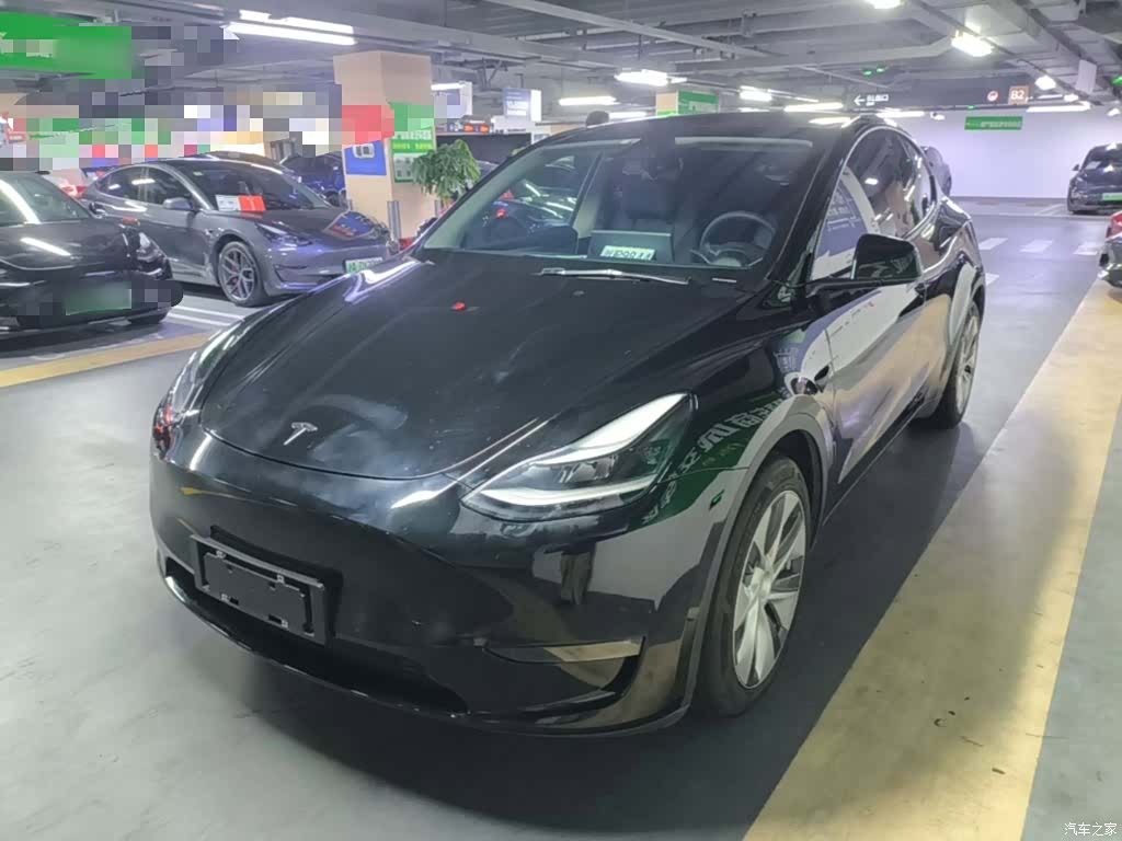 Tesla Model Y, 2021 1