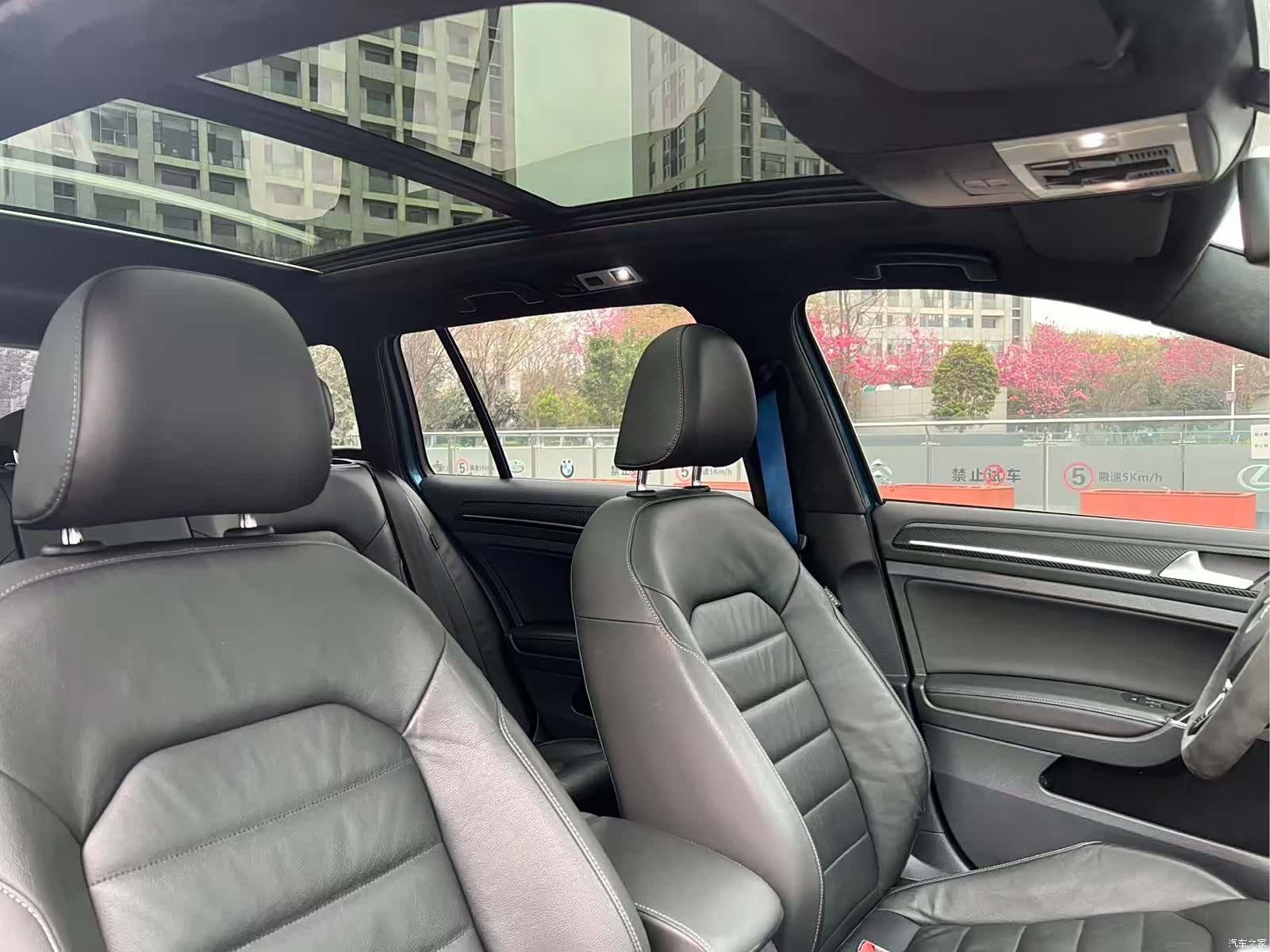 Volkswagen Golf, 2015 24
