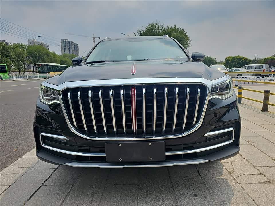Hongqi HS7