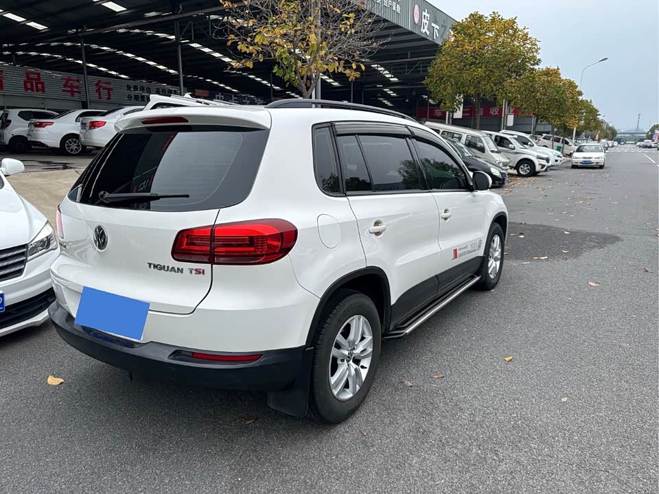 Volkswagen Tiguan