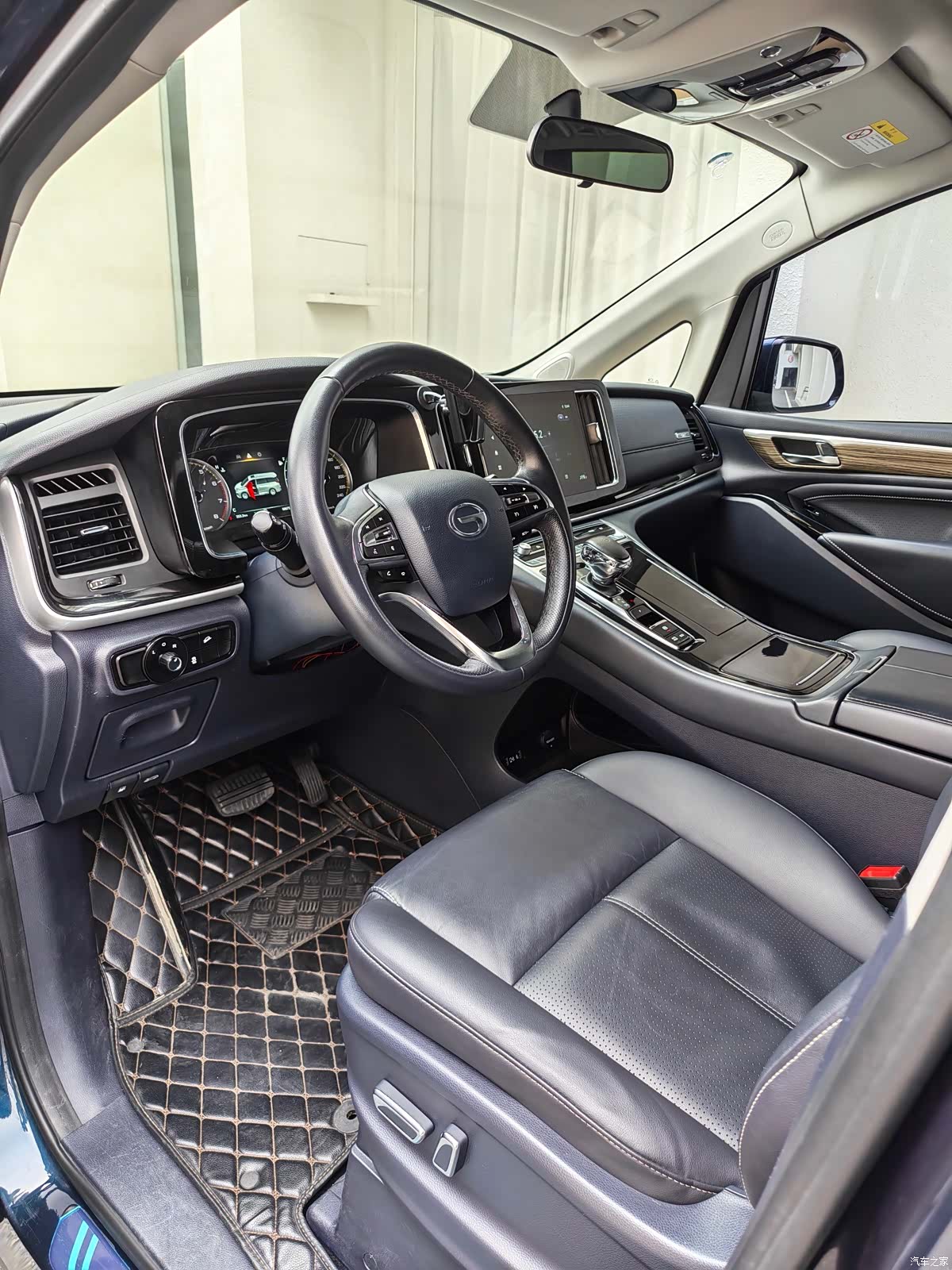 Trumpchi M8, 2022 10