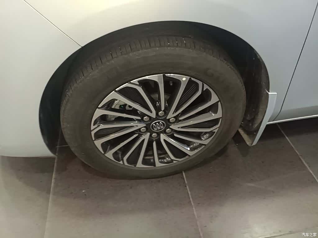 Buick GL8, 2025 23