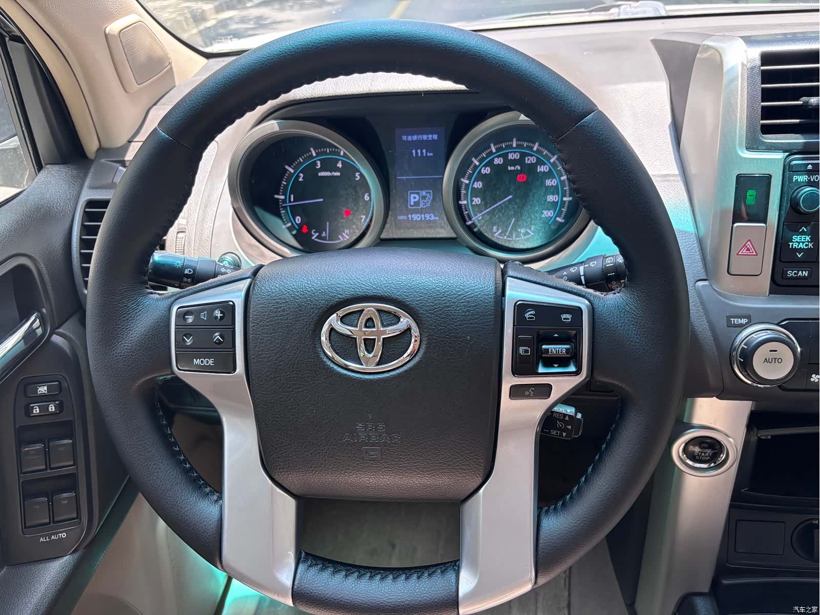 Toyota Prado, 2012 17