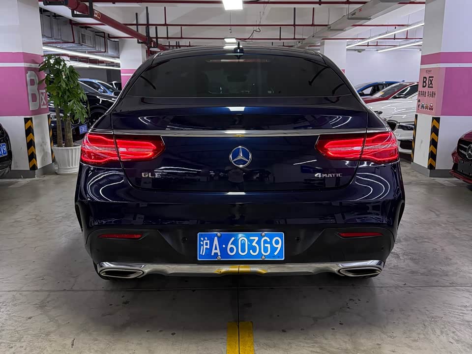 Mercedes-Benz GLE coupe Mercedes-Benz GLE coupe