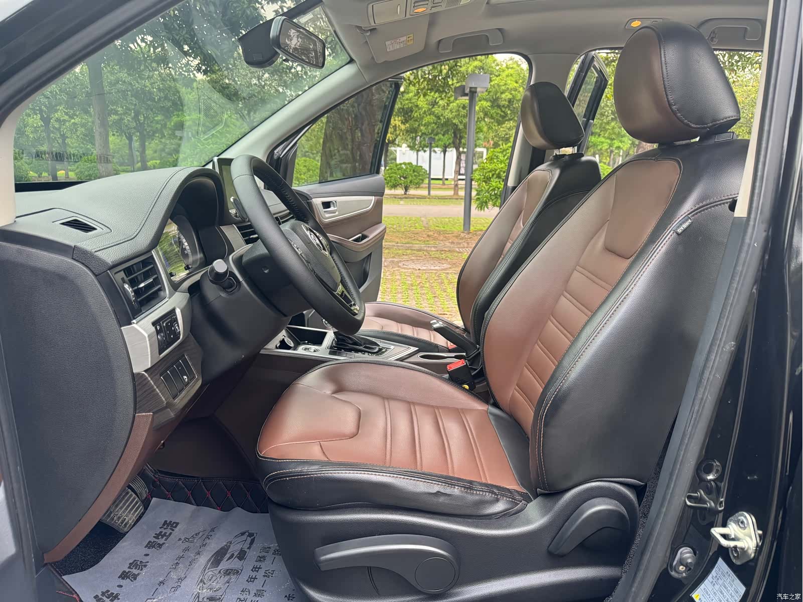 DongFeng X6, 2018 11