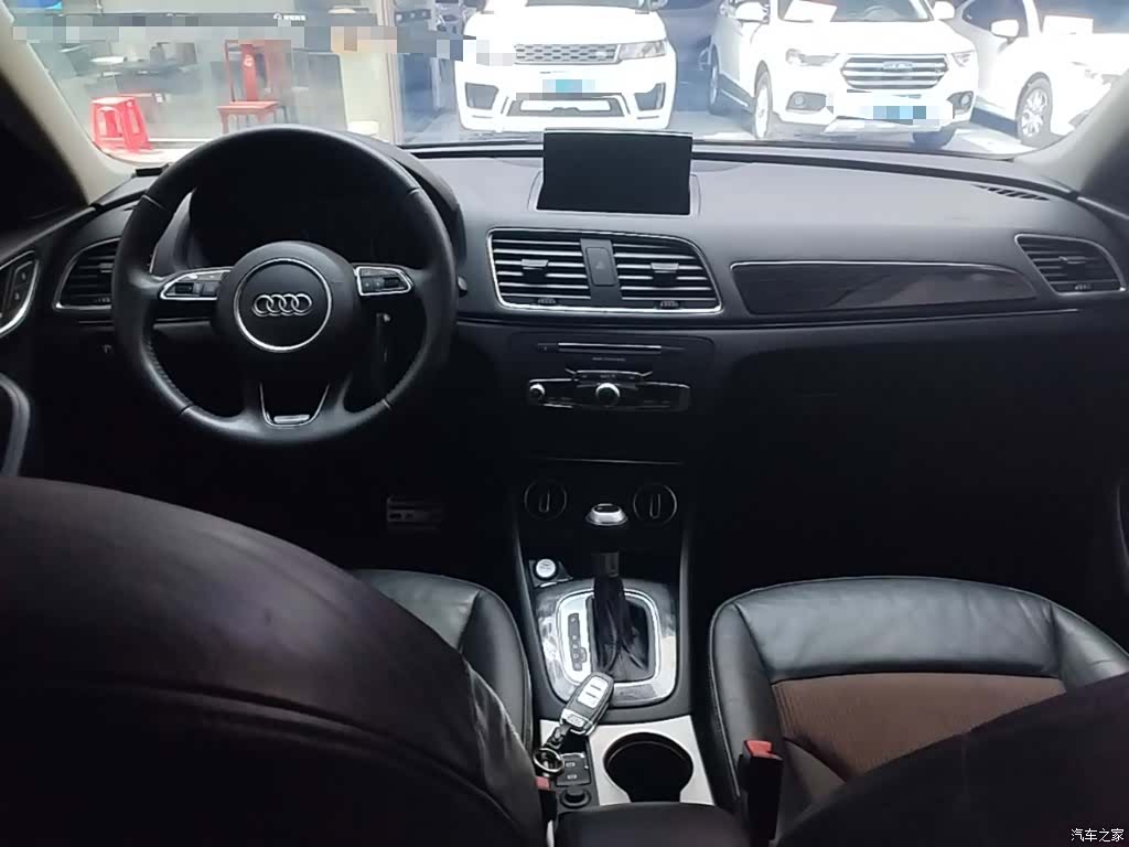 Audi Q3, 2019 10