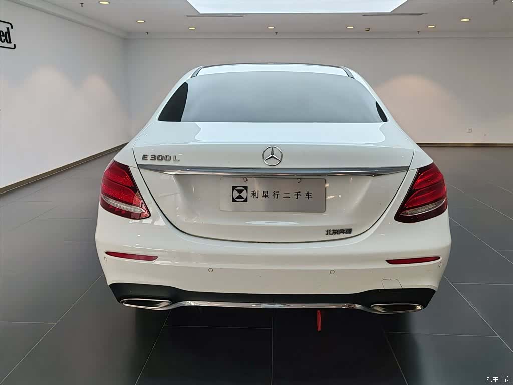 Mercedes-Benz E-Class, 2019 4