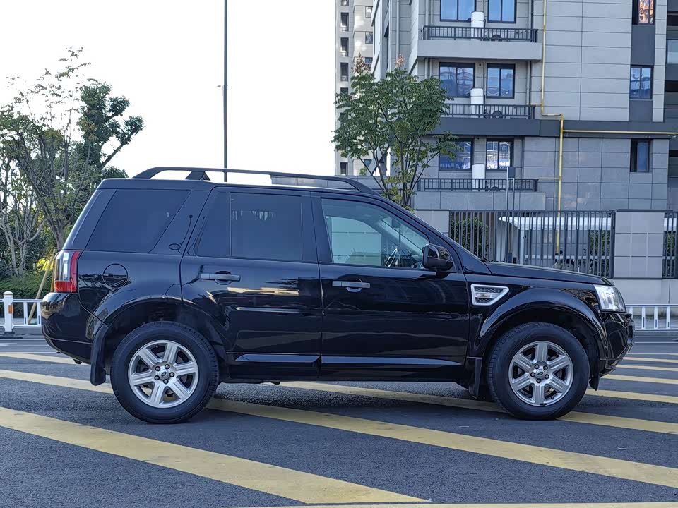 Land Rover Freelander 2